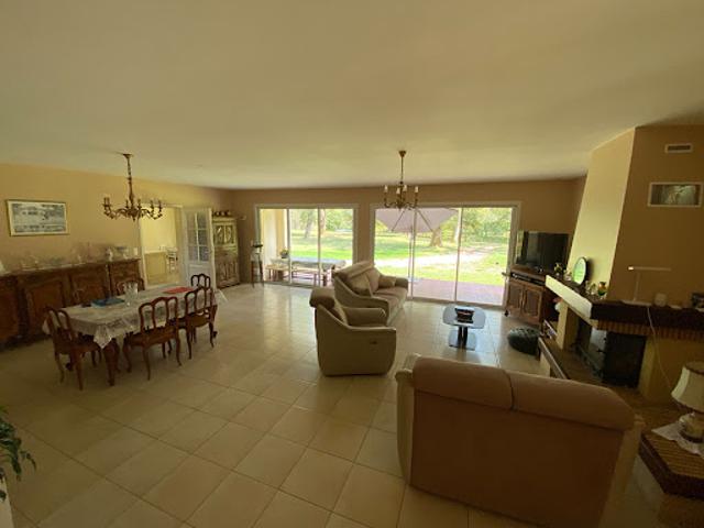 Vente Propriété 6 pièces 235.56 m2 Gaillères
