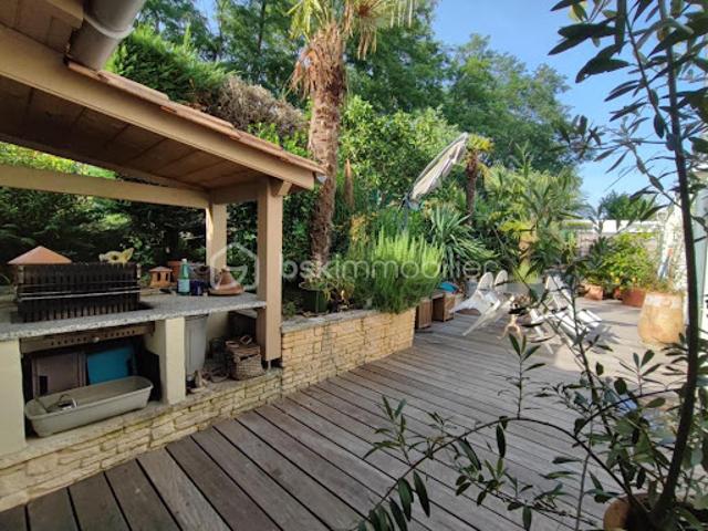 Vente Propriété 6 pièces 258 m2 Creysse