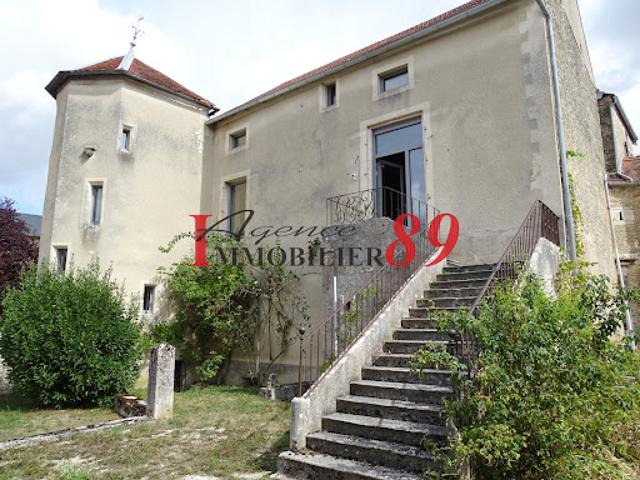 Vente Propriété 6 pièces 250 m2 Saint Broing les Moines