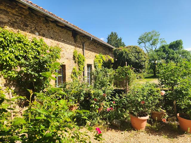 Vente Propriété 6 pièces 300 m2 La Coquille