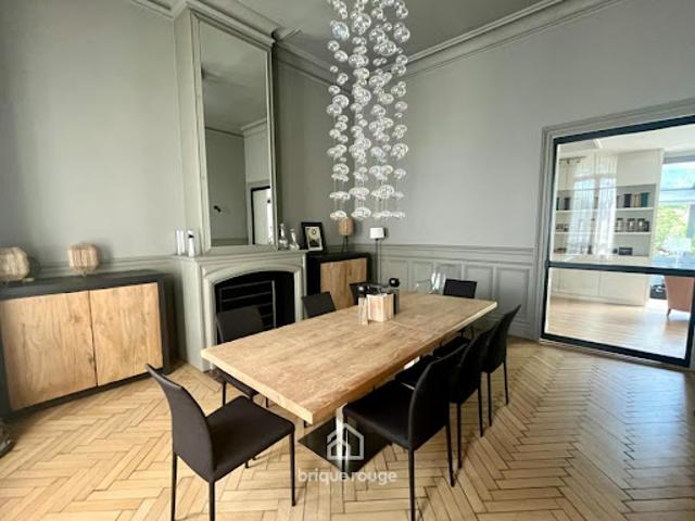 Vente Propriété 6 pièces 320.77 m2 Valenciennes