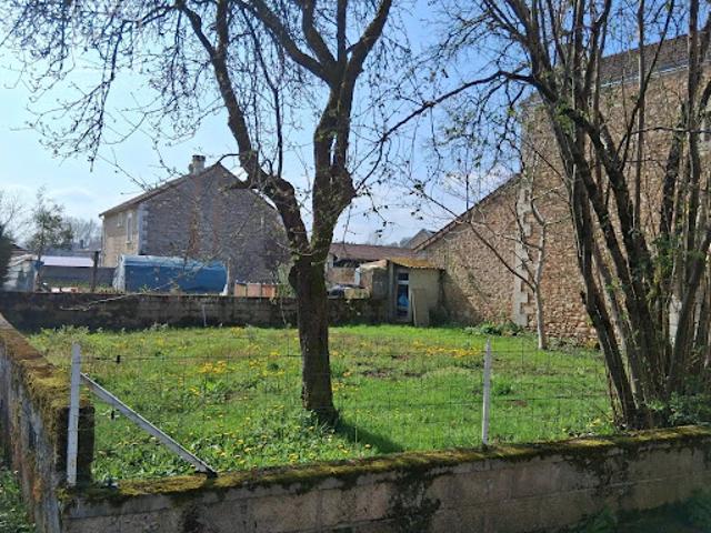 Vente Propriété 6 pièces 62 m2 Javerlhac et la Chapelle Saint Robert