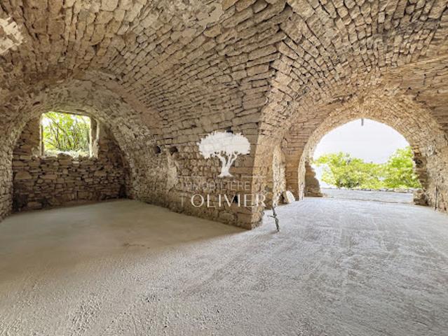 Vente Propriété 6 pièces 95 m2 Caseneuve