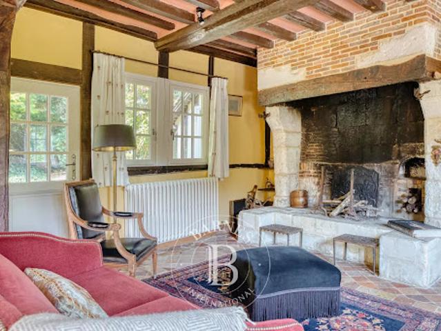Vente Propriété 8 pièces 173 m2 Saint Pierre de Cormeilles