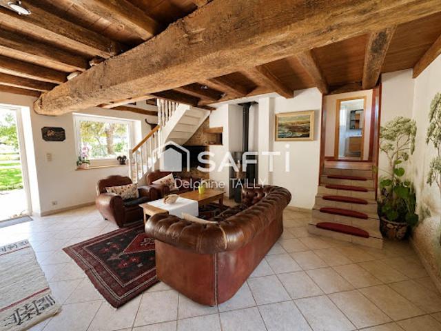 Vente Propriété 8 pièces 183 m2 Saint Etienne de Montluc