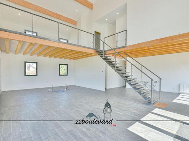 Vente Propriété 8 pièces 219.43 m2 Rilhac Rancon