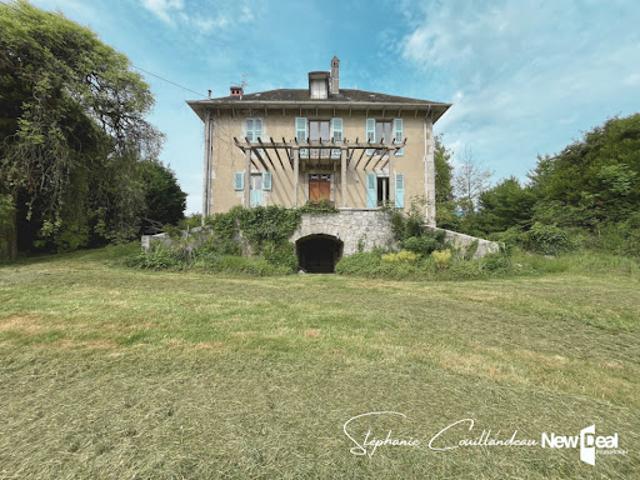 Vente Propriété 8 pièces 213 m2 Chambery