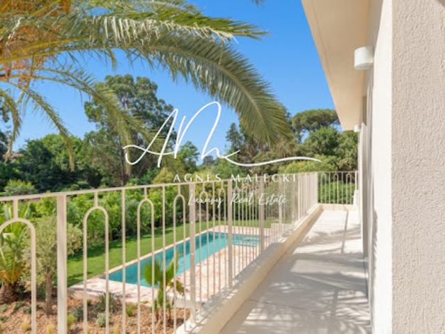 Vente Propriété 8 pièces 230 m2 La Croix Valmer