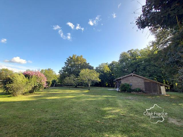 Vente Propriété 8 pièces 240 m2 Pissos