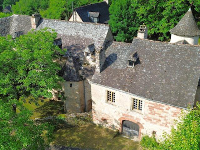 Vente Propriété 8 pièces 257 m2 Marcillac Vallon