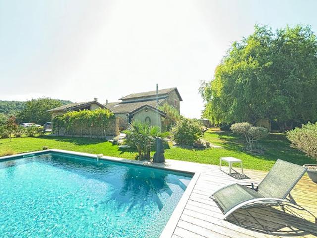 Vente Propriété 8 pièces 257 m2 Clérieux