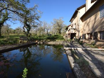 Vente Propriété 8 pièces 250 m2 Crégols