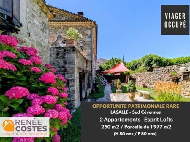 Vente Propriété 8 pièces 250 m2 Lasalle