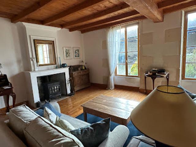 Vente Propriété 8 pièces 267 m2 Blanzac lès Matha