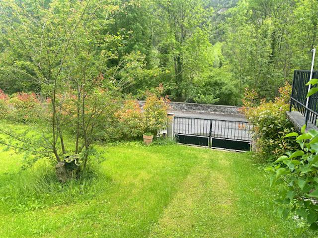 Vente Propriété 8 pièces 270 m2 Sisteron