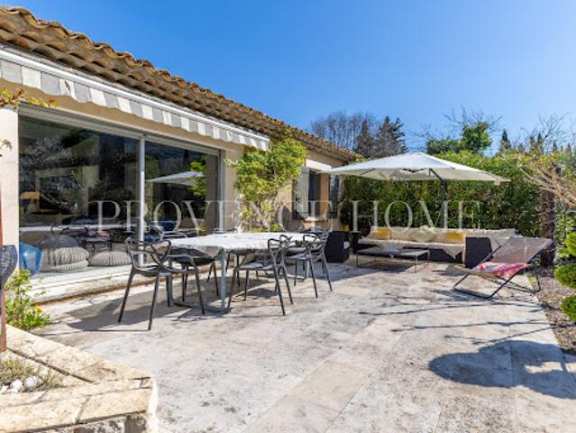 Vente Propriété 8 pièces 305 m2 Maubec