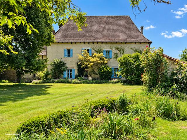 Vente Propriété 8 pièces 300 m2 Saint Jory de Chalais