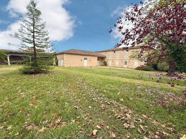 Vente Propriété 8 pièces 327 m2 Cadillac sur Garonne