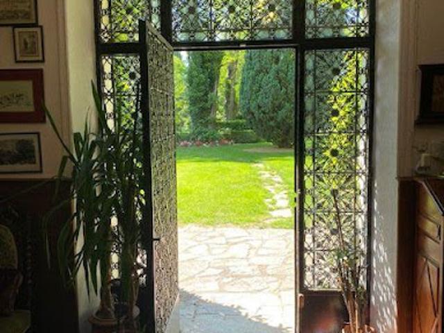 Vente Propriété 8 pièces 440 m2 Labruguière