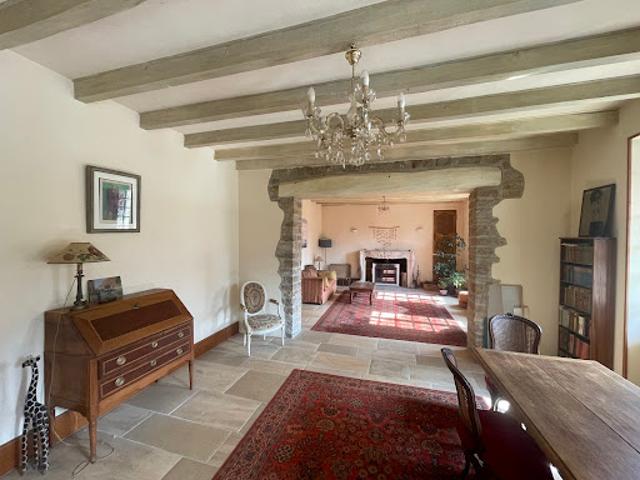 Vente Propriété 8 pièces Saint Amand Montrond