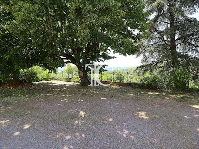 Vente Propriété 9 pièces 208 m2 Rousson