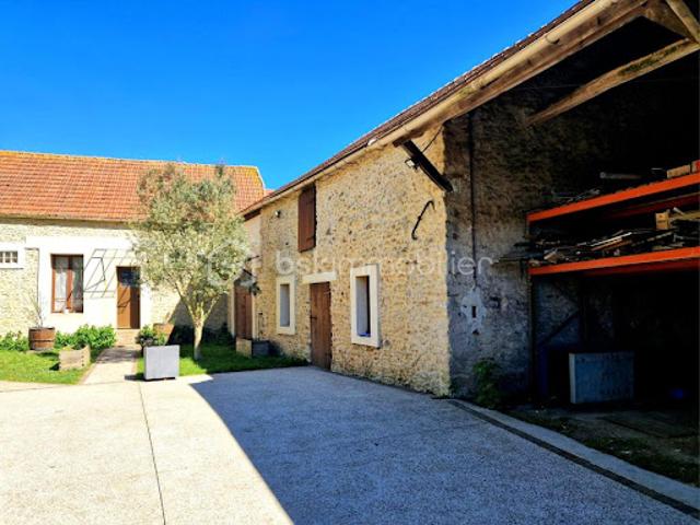 Vente Propriété 9 pièces 200 m2 Ablis