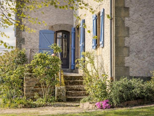 Vente Propriété 9 pièces 215 m2 Albignac