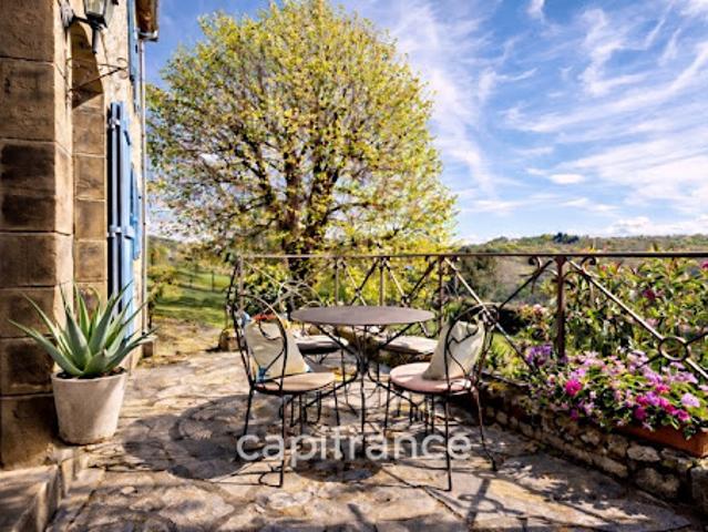 Vente Propriété 9 pièces 215 m2 Albignac