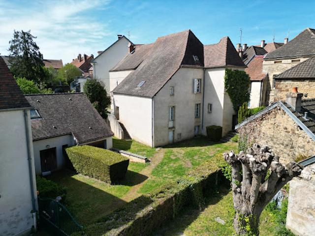 Vente Propriété 9 pièces 240 m2 Vitteaux