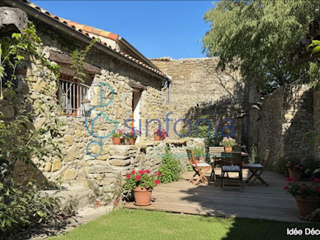 Vente Propriété 9 pièces 243 m2 Deaux