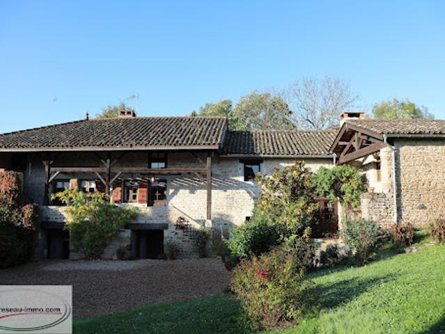 Vente Propriété 9 pièces 250 m2 La Roche Vineuse