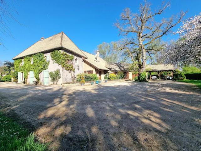 Vente Propriété 9 pièces 288 m2 Rimaucourt