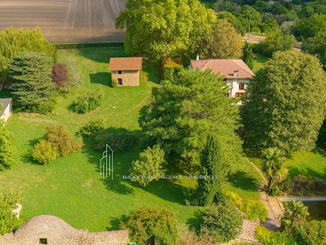 Vente Propriété 9 pièces 300 m2 Cheyssieu