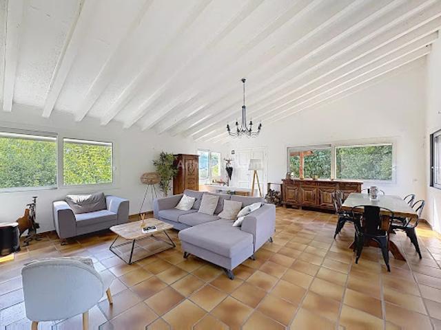 Vente Propriété 9 pièces 319 m2 Calvi