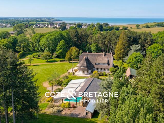 Vente Propriété 9 pièces 332.4 m2 Hillion