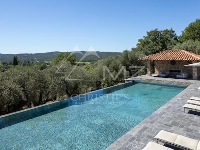 Vente Propriété 9 pièces 369.06 m2 Fayence