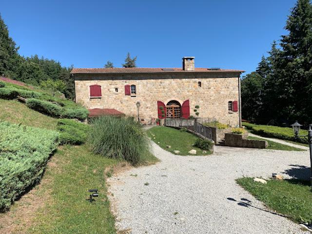 Vente Propriété 9 pièces Saint Apollinaire de Rias