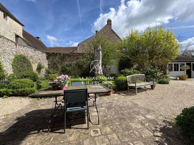 VENTE PROPRIETE DE CHARME ANCIENNE 15 MINUTES de RAMBOUILLET
