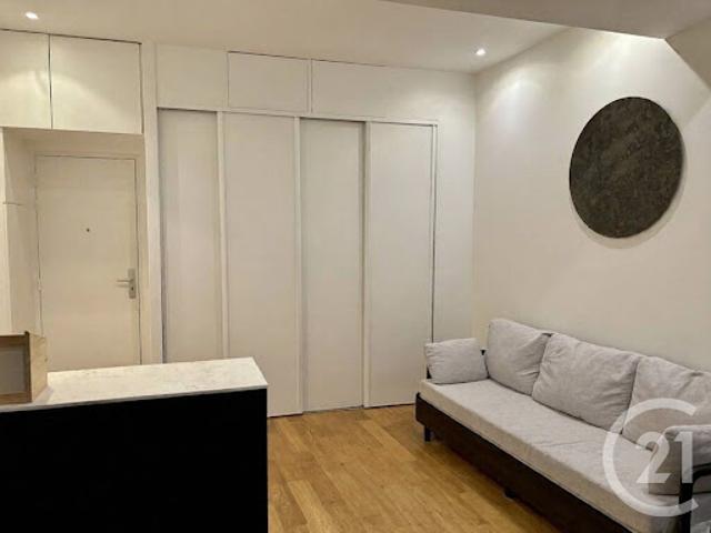 Vente Studette 2 pièces 29.96 m2 Paris 3ème