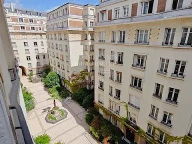 Vente Studio 1 pièce 30.87 m2 Paris 7ème