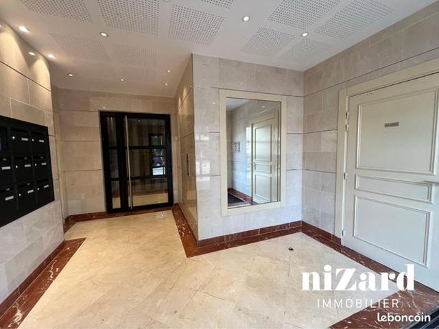 GRAND STUDIO 27.91 m² | Les Clayes sous Bois | Terrasse · Jardin