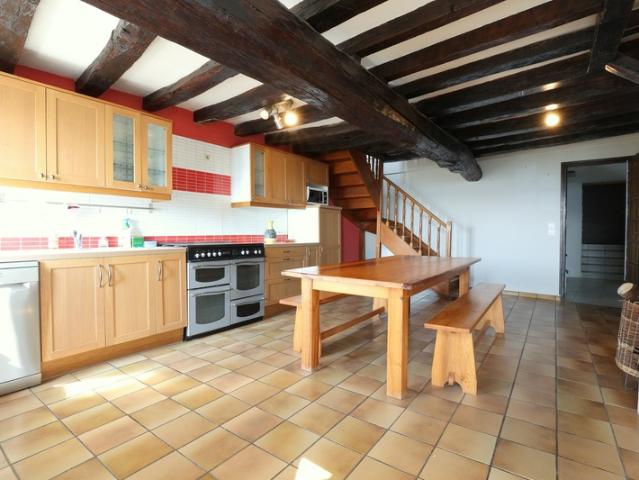 VENTEUIL 51 Maison à vendre 8 pièces avec une vue exceptionnelle sur le vignoble de la vallée de la marne