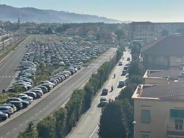 Ventimiglia C.so Genova, 58