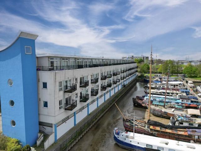 Venture Court, Canal Road, Gravesend, Kent DA12, 1 bed flat to rent, £1,095 pcm | PrimeLocation