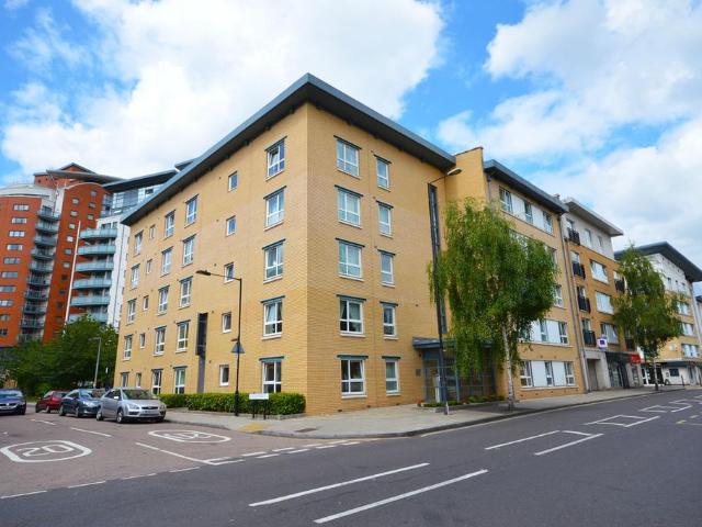 Venus House, Tower Hamlets, E14 3SF 1 bed flat to rent £1,875 pcm £433 pw
