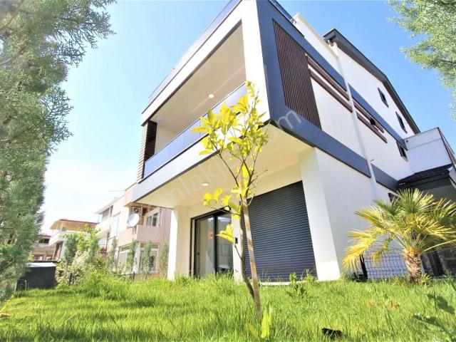 Venüs'den, Akçay'ın Gözde Semtinde Ultra Lüks 5+1 Sıfır Villa