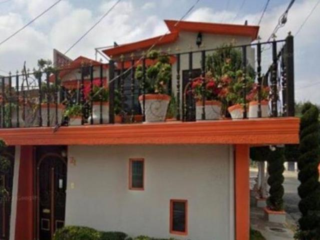 VENA DE CASA EN EL FRACCIONAMIENTO IZCALLI DEL VALLE, TULTITLAN, ESTADO DE MEXICO