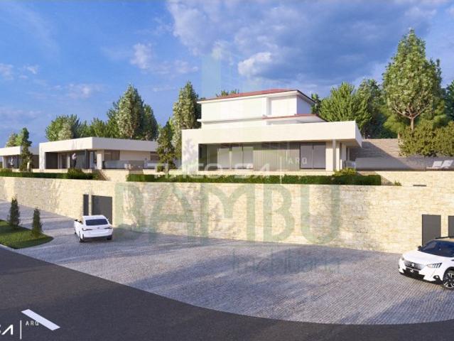 Venade: Moradia T3 térrea, com piscina, em construção