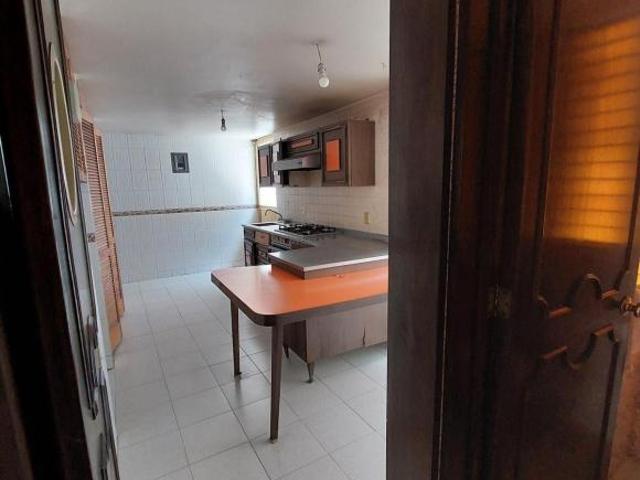 CASA EN VENTA EN JARDINES DE COYOACAN