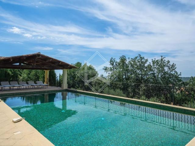 VENCE EXCLUSIVITE Belle propriété Art déco avec vue mer. 321m² Vence